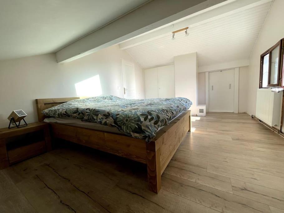 Cosy Chalet Annecy Lake For A Family Севріє Екстер'єр фото