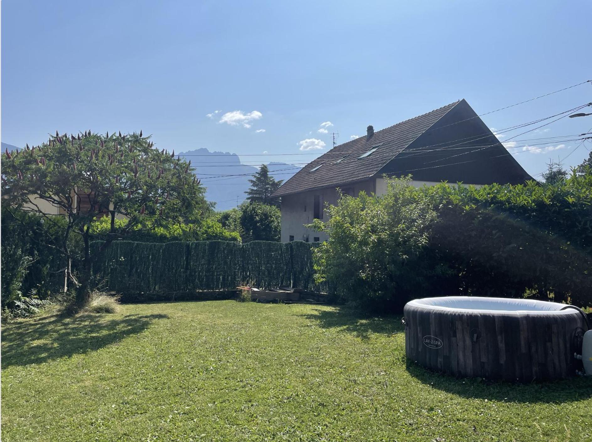 Cosy Chalet Annecy Lake For A Family Севріє Екстер'єр фото