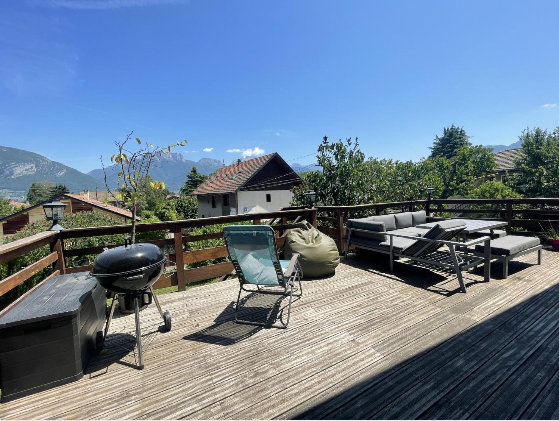 Cosy Chalet Annecy Lake For A Family Севріє Екстер'єр фото